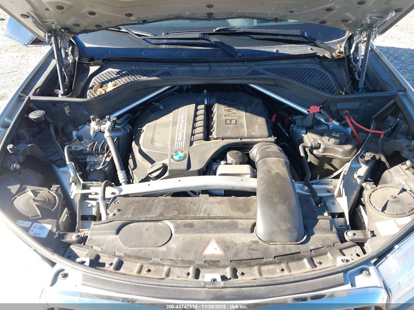 2015 BMW X5 xDrive35I VIN: 5UXKR0C58F0P18537 Lot: 43747314