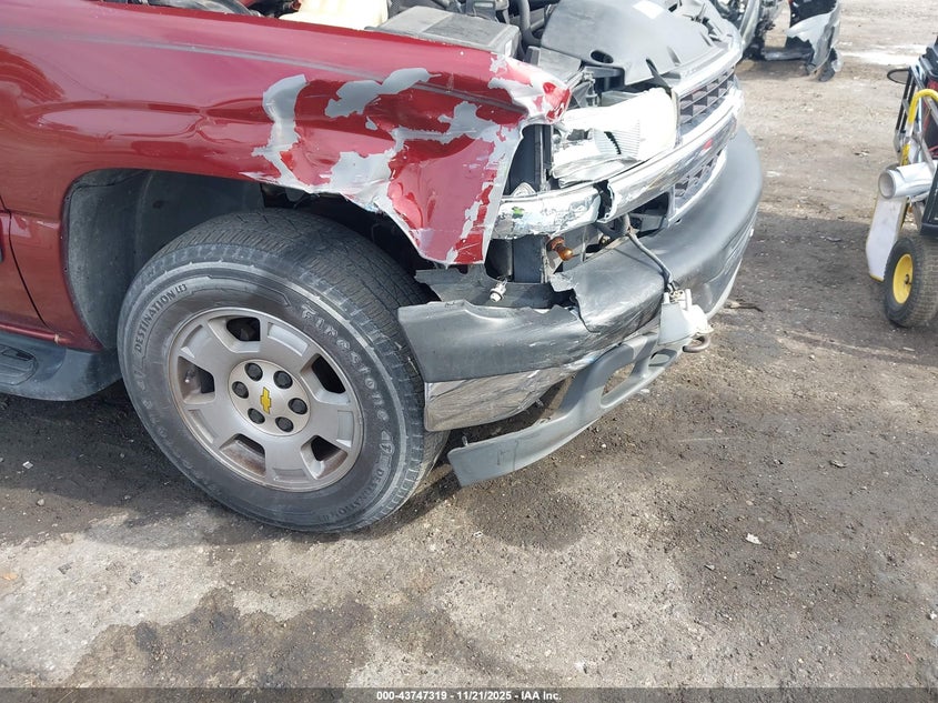 2001 Chevrolet Tahoe Lt VIN: 1GNEC13T31R136491 Lot: 43747319