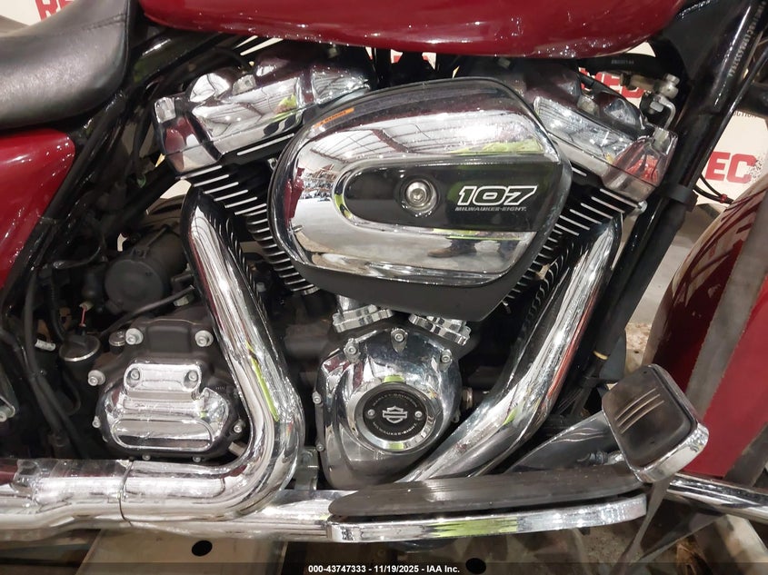 2021 Harley-Davidson Flhx VIN: 1HD1KBC19MB633796 Lot: 43747333