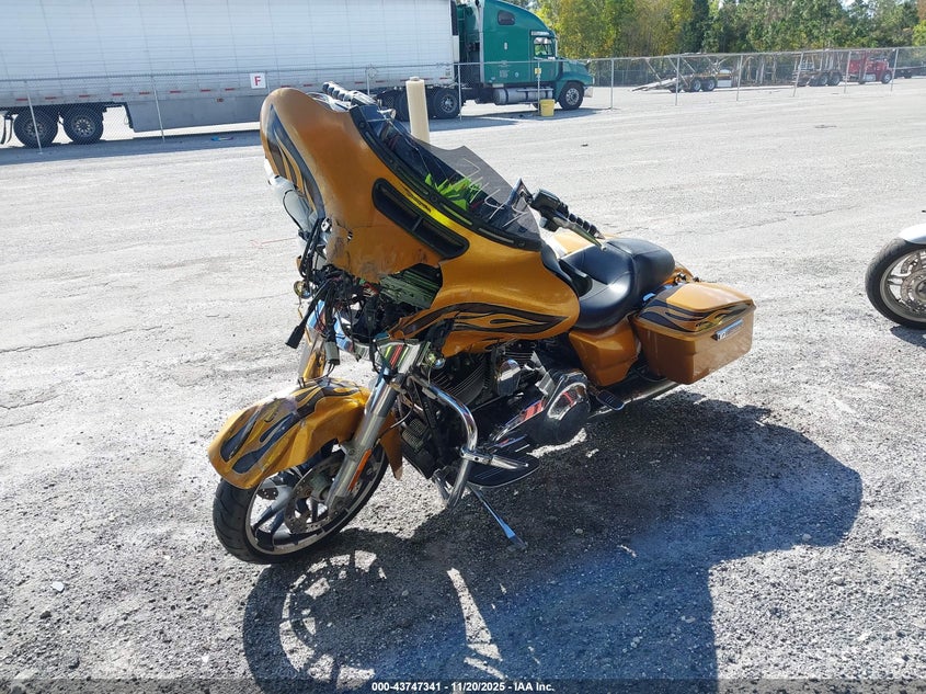 1HD1KBM15GB661081 2016 HARLEY-DAVIDSON STREET GLIDE photo no. 2