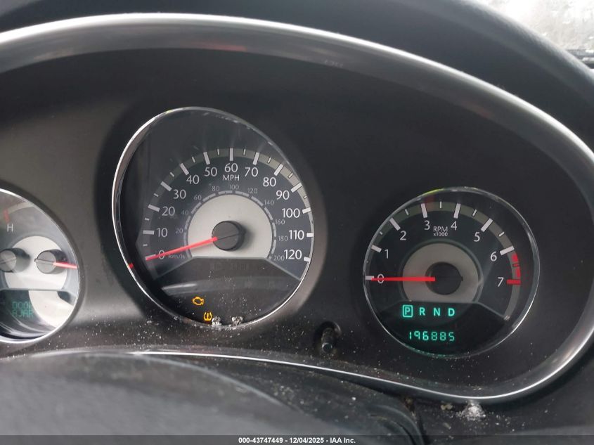 2012 Chrysler 200 Touring VIN: 1C3CCBBB3CN205211 Lot: 43747449