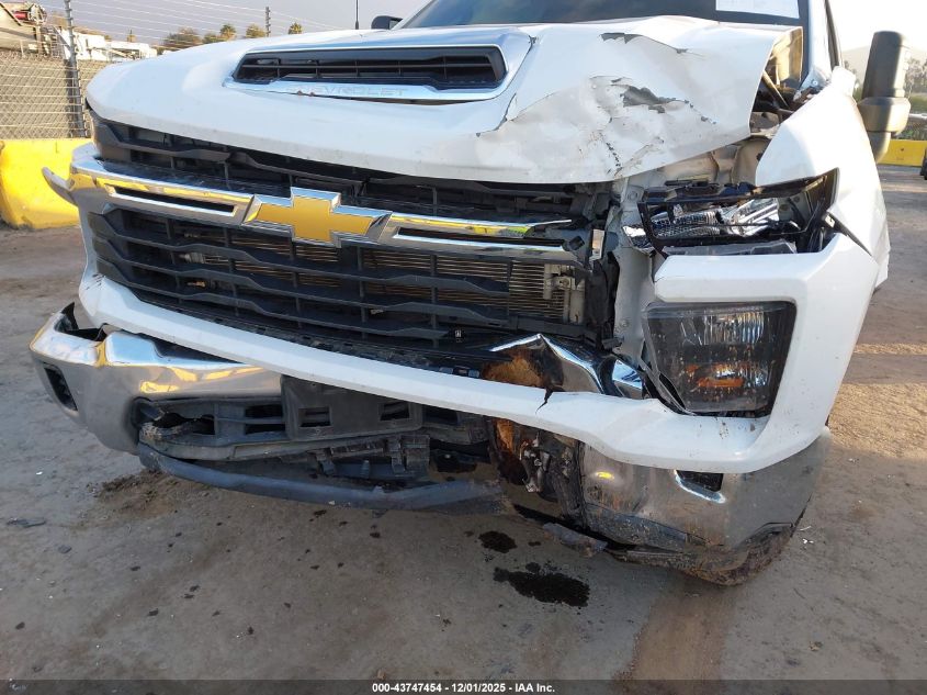 2024 Chevrolet Silverado 2500Hd 4Wd Standard Bed Lt VIN: 2GC4YNEY9R1133590 Lot: 43747454