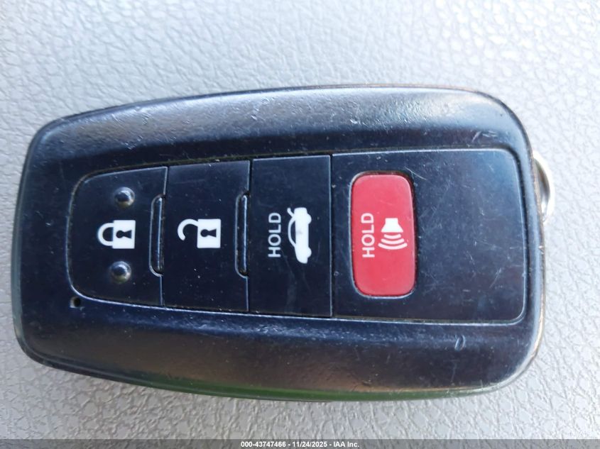 2018 Toyota Camry Hybrid Le VIN: 4T1B31HK8JU003617 Lot: 43747466