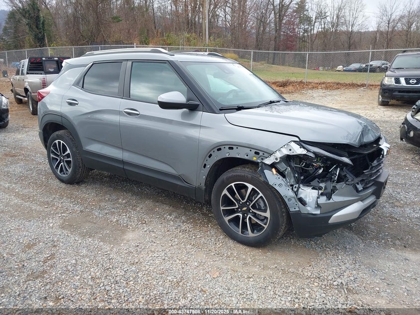 CHEVROLET TRAILBLAZER AWD LT