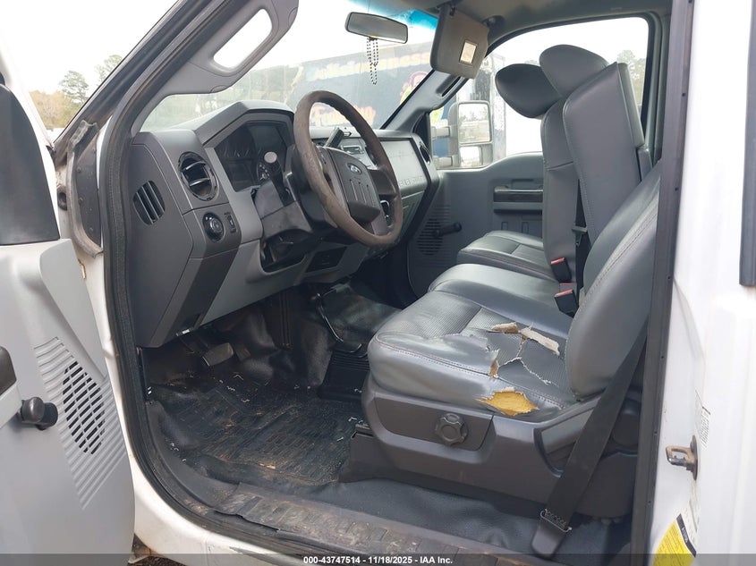 2015 Ford F-550 Chassis Xl VIN: 1FDUF5HT3FED58048 Lot: 43747514