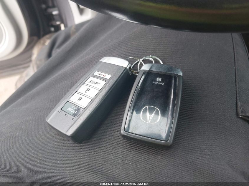 2018 Acura Rdx Advance Package VIN: 5J8TB3H78JL000002 Lot: 43747563