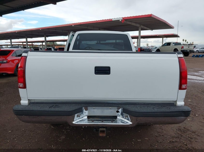 1989 Chevrolet Gmt-400 C2500 VIN: 1GCFC24K6KZ180169 Lot: 43747621