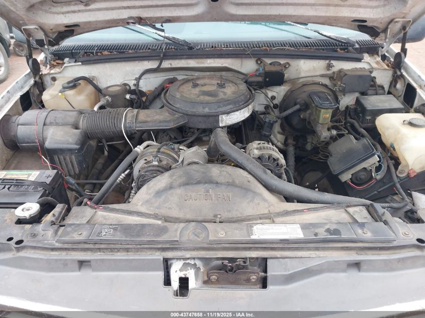 1995 Chevrolet Gmt-400 K2500 VIN: 1GCGK29K8SE118991 Lot: 43747658