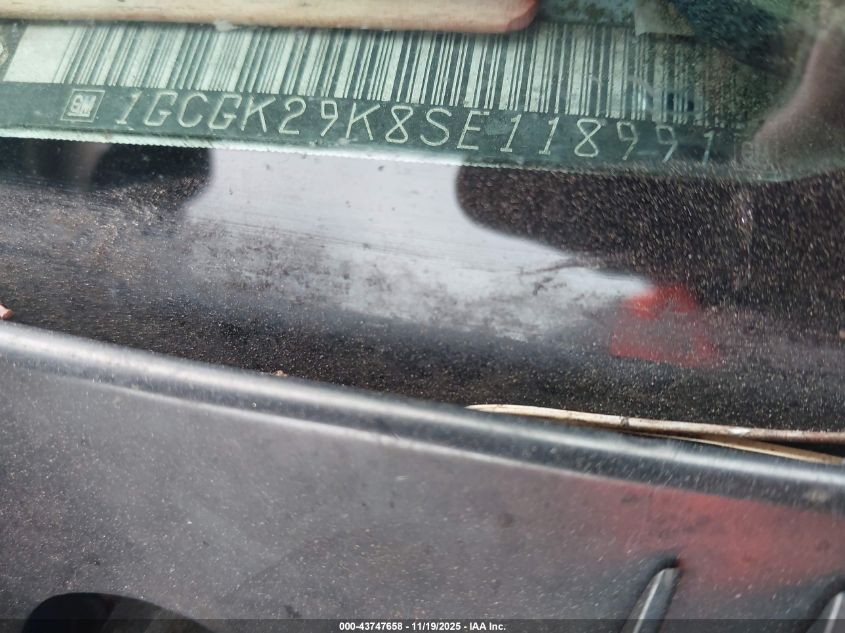 1995 Chevrolet Gmt-400 K2500 VIN: 1GCGK29K8SE118991 Lot: 43747658