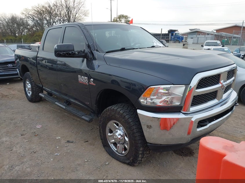 RAM 2500 TRADESMAN