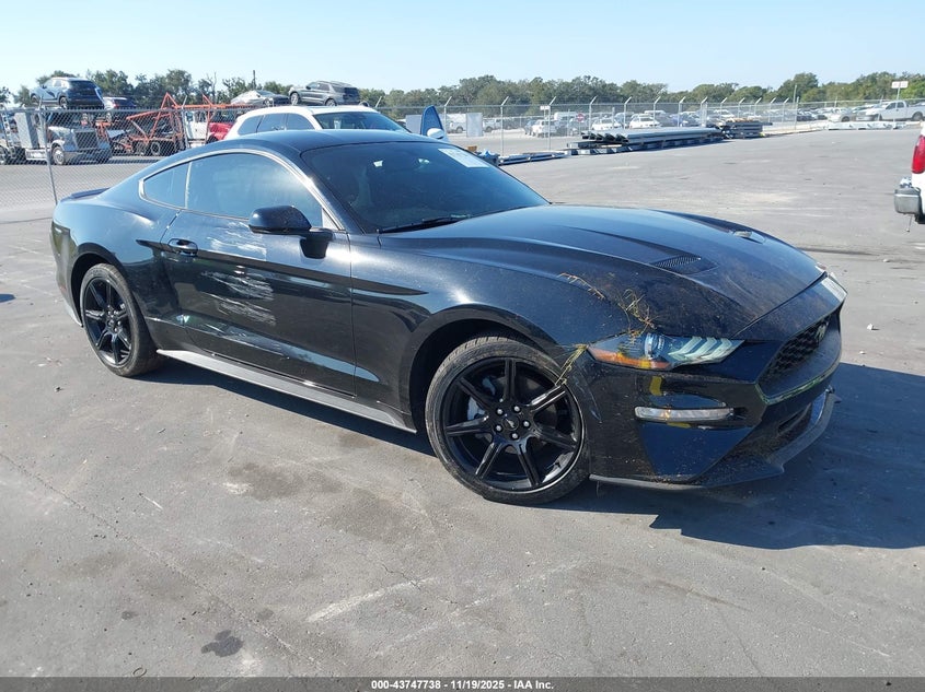 FORD MUSTANG ECOBOOST FASTBACK
