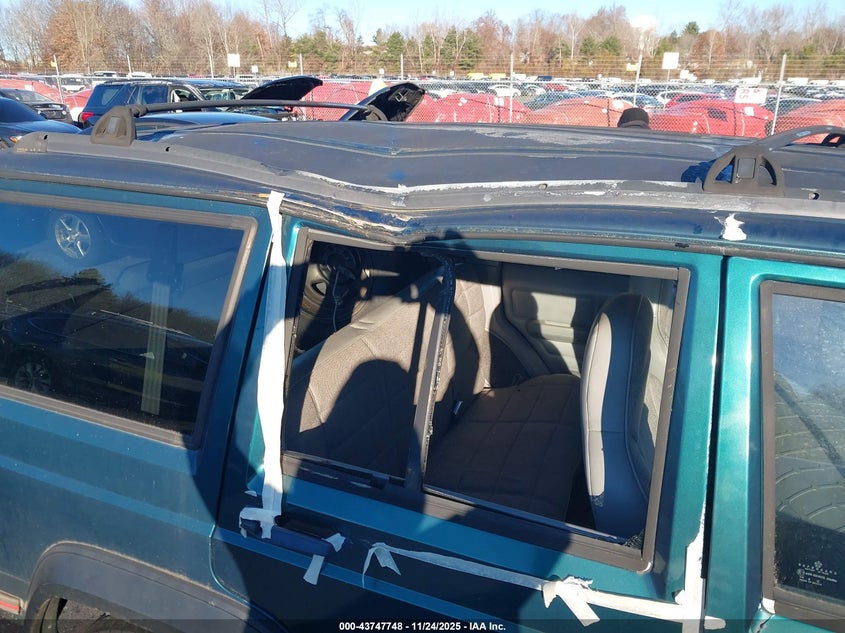 1995 Jeep Cherokee Sport VIN: 1J4FJ68S3SL618859 Lot: 43747748