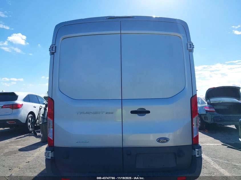 2015 Ford Transit-250 VIN: 1FTNR2CG1FKA37085 Lot: 43747786