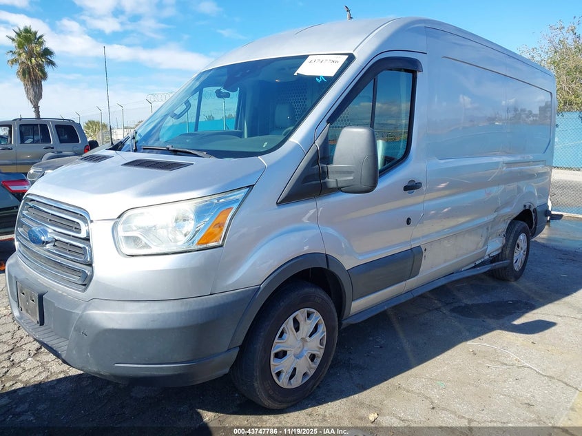 1FTNR2CG1FKA37085 2015 FORD TRANSIT photo no. 2