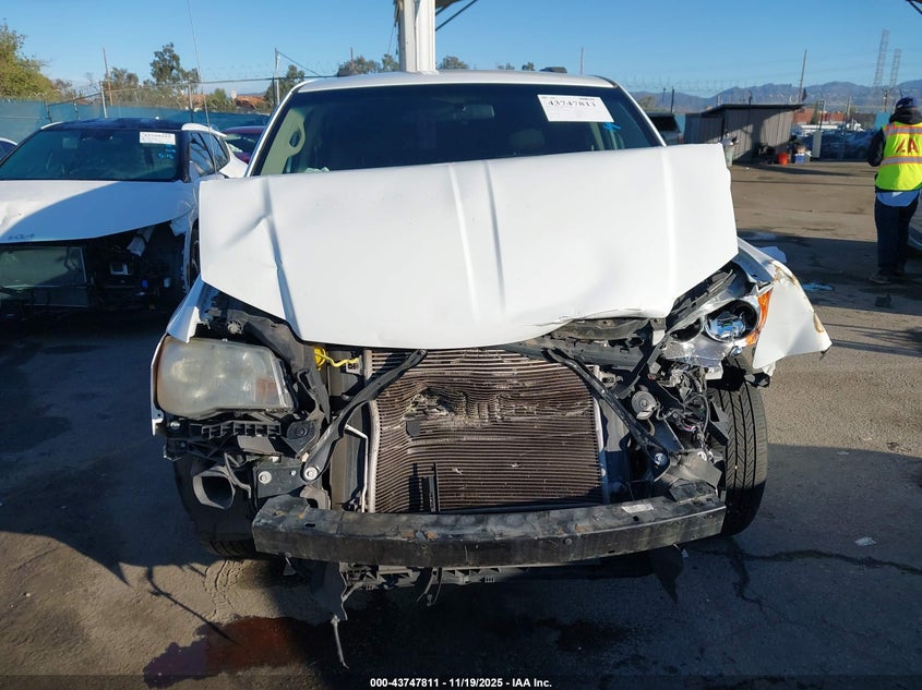 2014 Dodge Grand Caravan Sxt VIN: 2C4RDGCG5ER349424 Lot: 43747811