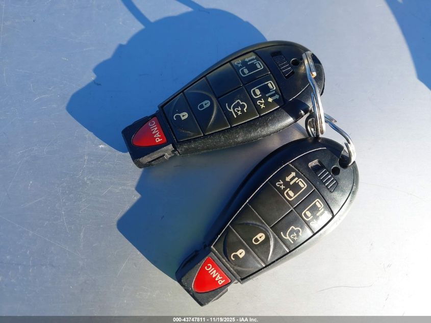 2014 Dodge Grand Caravan Sxt VIN: 2C4RDGCG5ER349424 Lot: 43747811