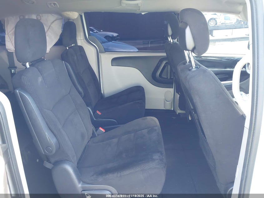 2014 Dodge Grand Caravan Sxt VIN: 2C4RDGCG5ER349424 Lot: 43747811