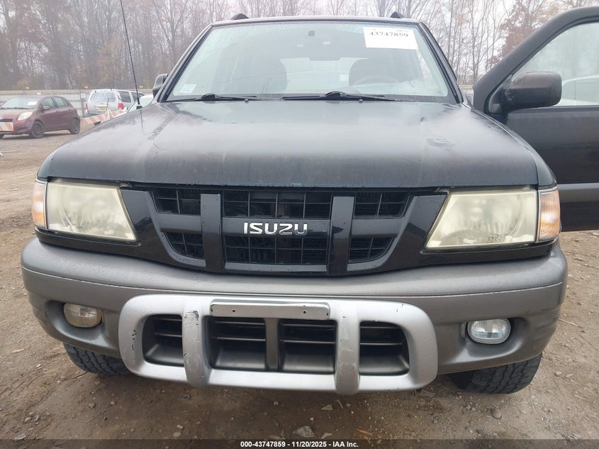 2003 Isuzu Rodeo S 3.2L V6 VIN: 4S2CK58W734313335 Lot: 43747859