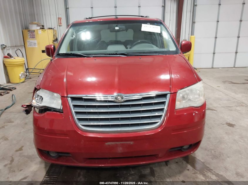 2009 Chrysler Town & Country Touring VIN: 2A8HR54X89R675197 Lot: 43747890
