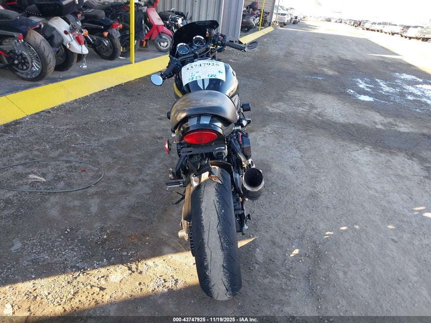 2022 Kawasaki Zr900 VIN: JKAZR2E15NA010223 Lot: 43747925