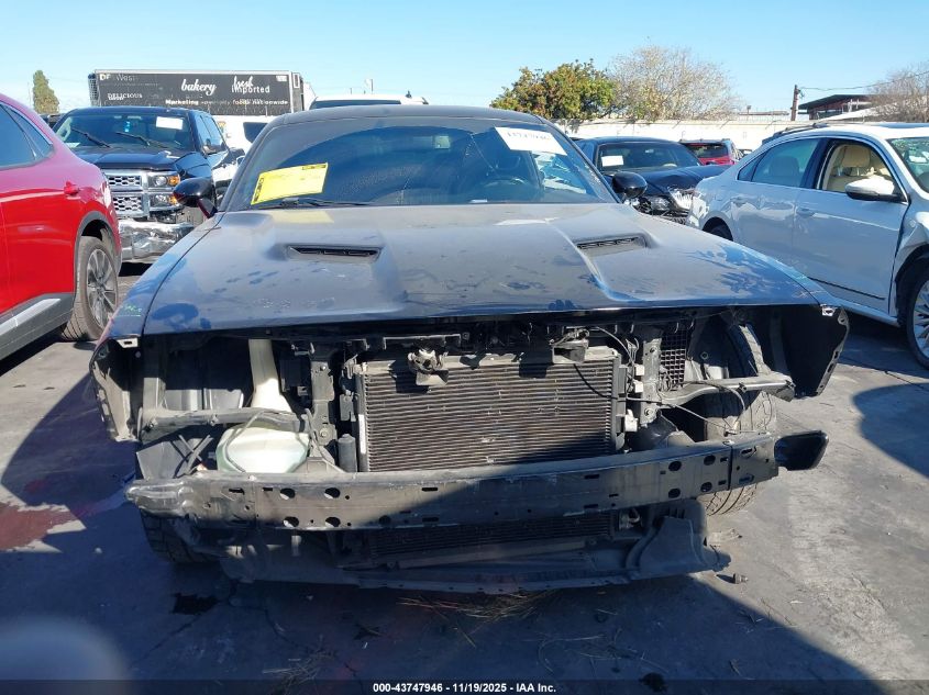 2018 Dodge Challenger Sxt VIN: 2C3CDZAG3JH245670 Lot: 43747946