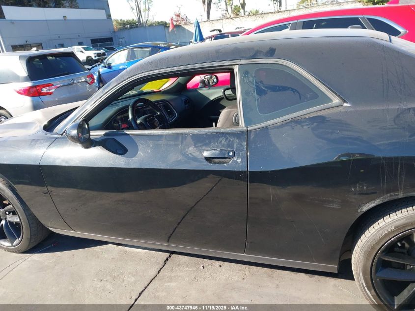 2018 Dodge Challenger Sxt VIN: 2C3CDZAG3JH245670 Lot: 43747946