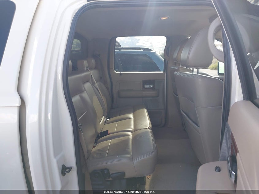 2007 Ford F-150 Lariat/Xlt VIN: 1FTPW12VX7FB74418 Lot: 43747960