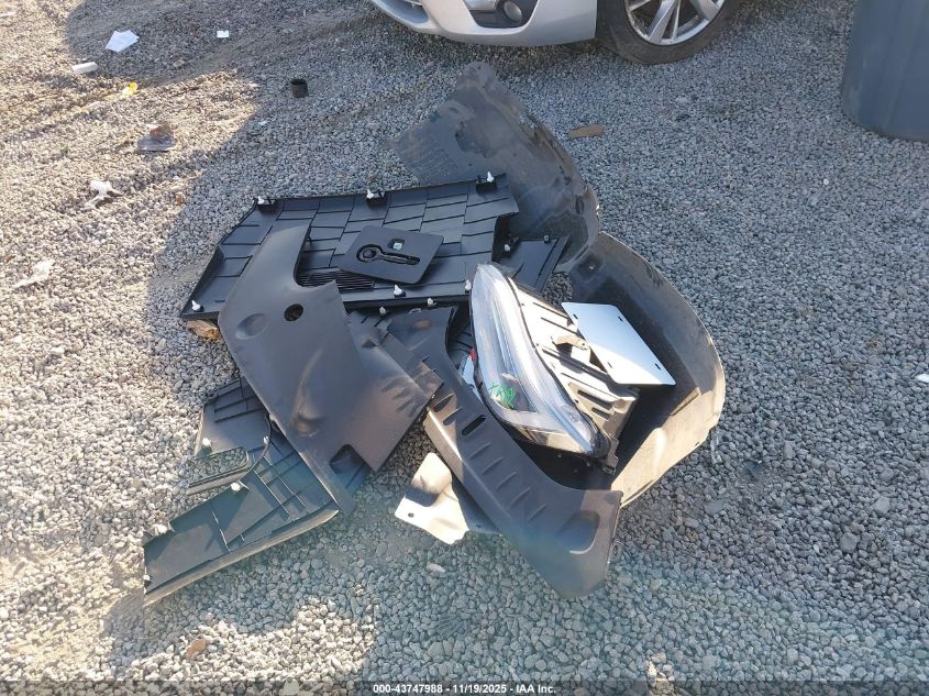 2022 Tesla Model S Dual Motor All-Wheel Drive VIN: 5YJSA1E5XNF468973 Lot: 43747988