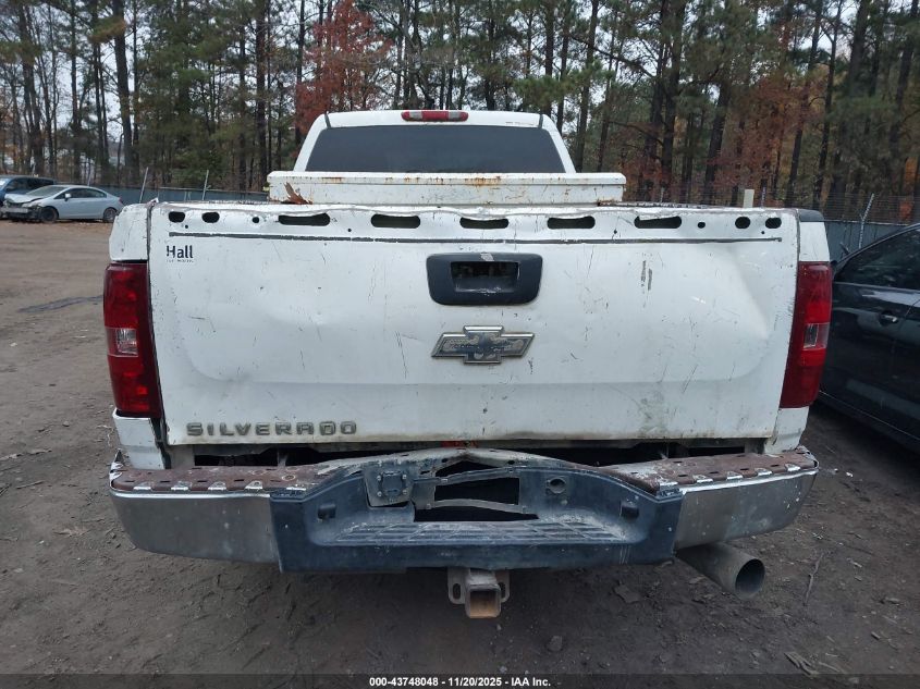 2007 Chevrolet Silverado 2500Hd Work Truck VIN: 1GCHC23607F515805 Lot: 43748048