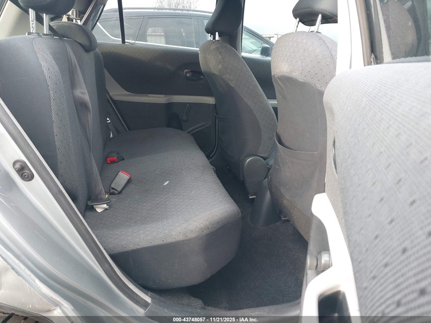 2009 Toyota Yaris VIN: JTDKT903295262441 Lot: 43748057