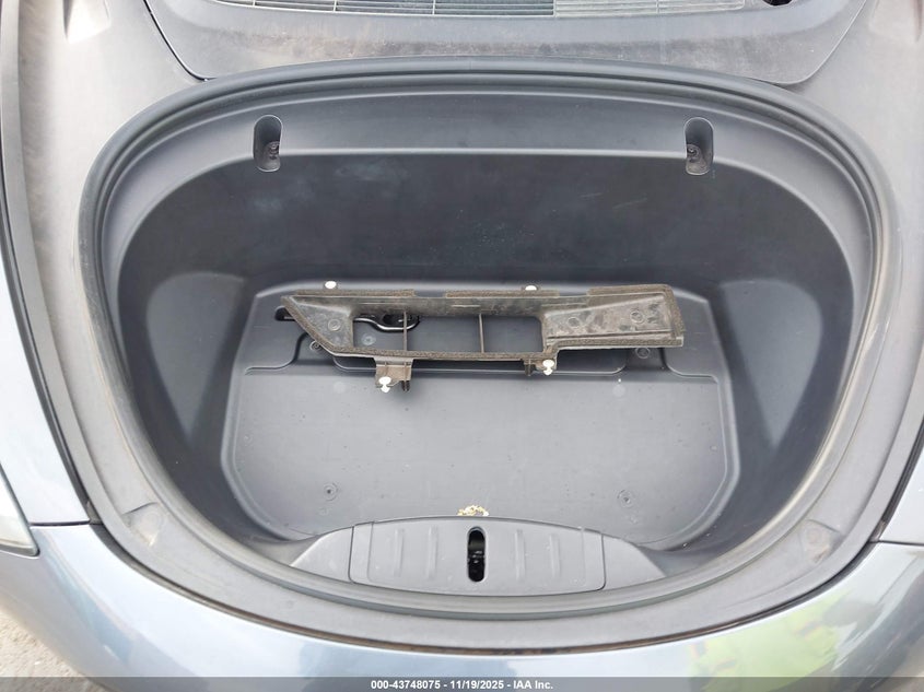 2020 Tesla Model 3 Standard Range Plus Rear-Wheel Drive/Standard Range Rear-Wheel Drive VIN: 5YJ3E1EA6LF658076 Lot: 43748075