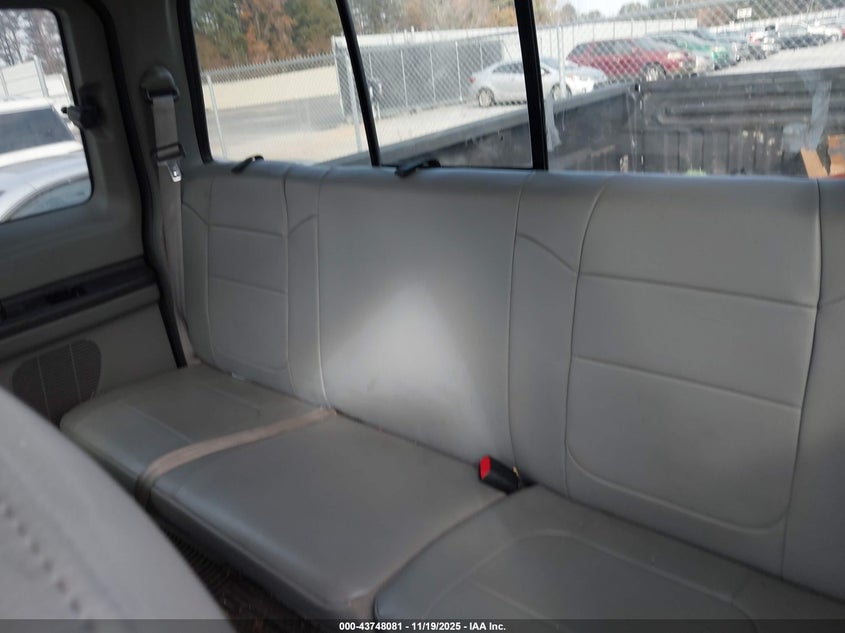 2006 Ford F-350 Lariat/Xl/Xlt VIN: 1FTWX33P86EB46867 Lot: 43748081