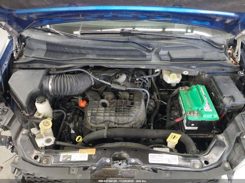 2012 Dodge Grand Caravan Crew VIN: 2C4RDGDGXCR231137 Lot: 43748128