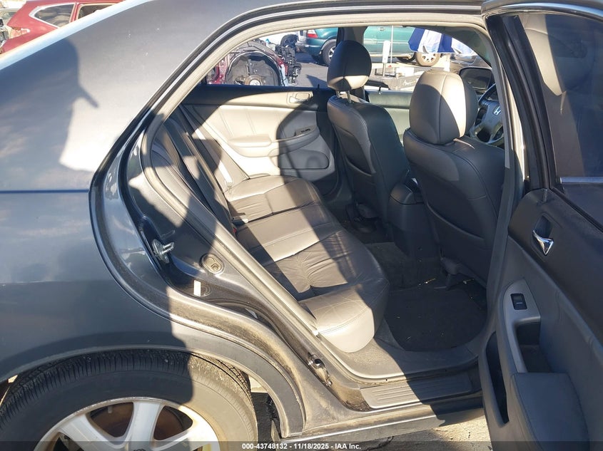 1HGCM66815A025493 2005 HONDA ACCORD photo no. 8