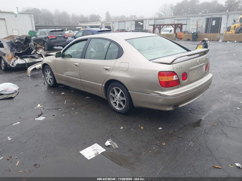 JT8BH68X3Y0026396 2000 LEXUS GS photo no. 3