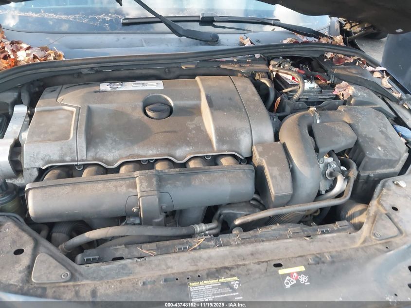 2008 Volvo V70 3.2 VIN: YV1BW982381037271 Lot: 43748162