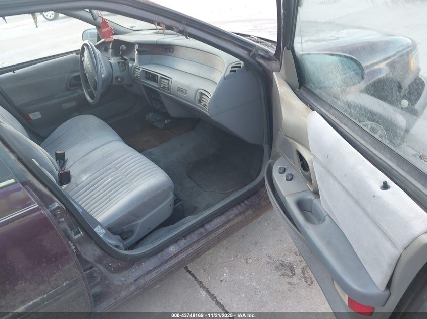 1MECM5041NA658119 1992 MERCURY SABLE photo no. 5