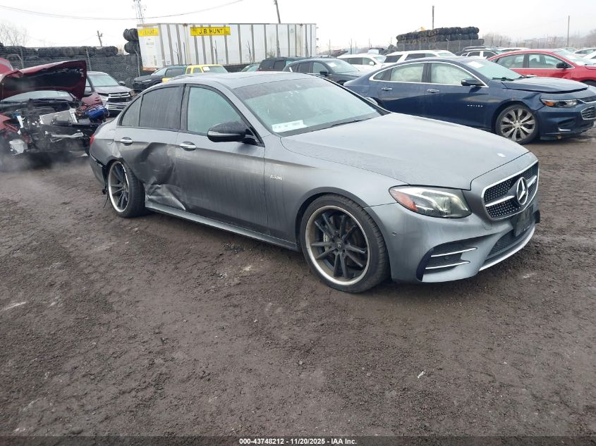 MERCEDES-BENZ E-CLASS 4MATIC