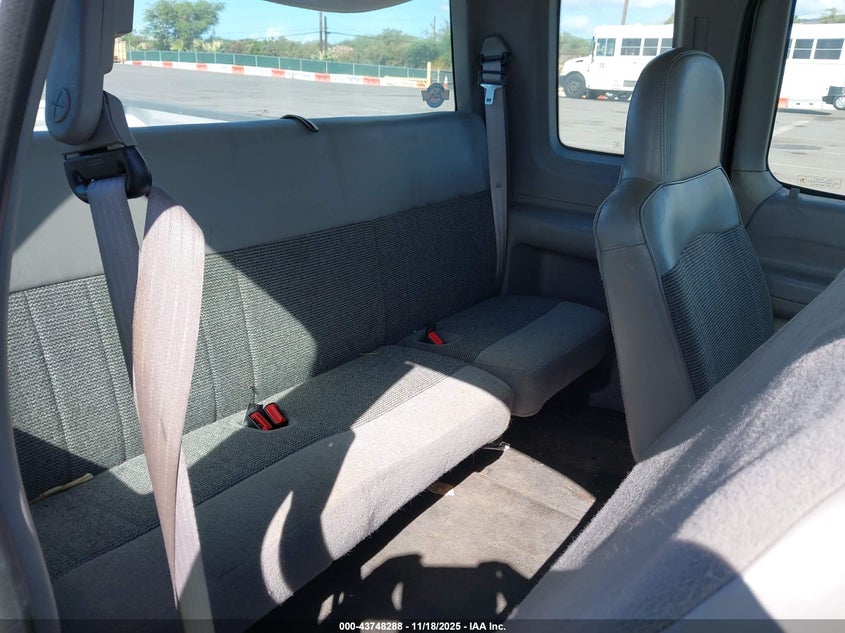 1998 Ford F-150 Standard/Xl/Xlt VIN: 1FTZX1725WKB97874 Lot: 43748288