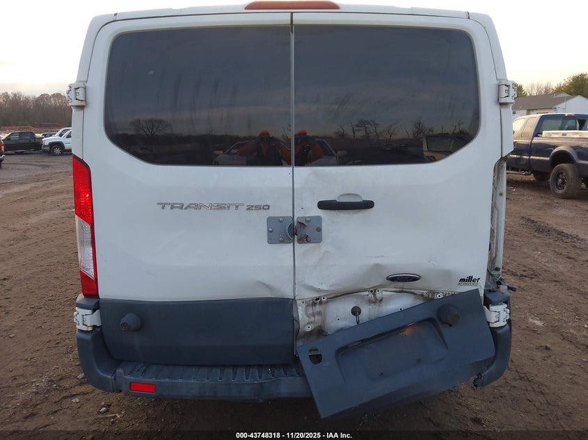 2016 Ford Transit-250 VIN: 1FTYR2ZM3GKA95520 Lot: 43748318