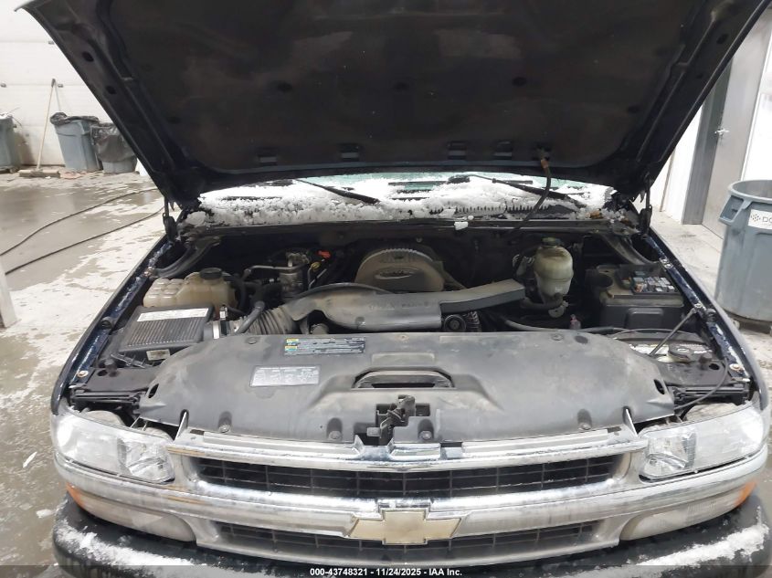 2005 Chevrolet Tahoe Lt VIN: 1GNEK13T65J196742 Lot: 43748321