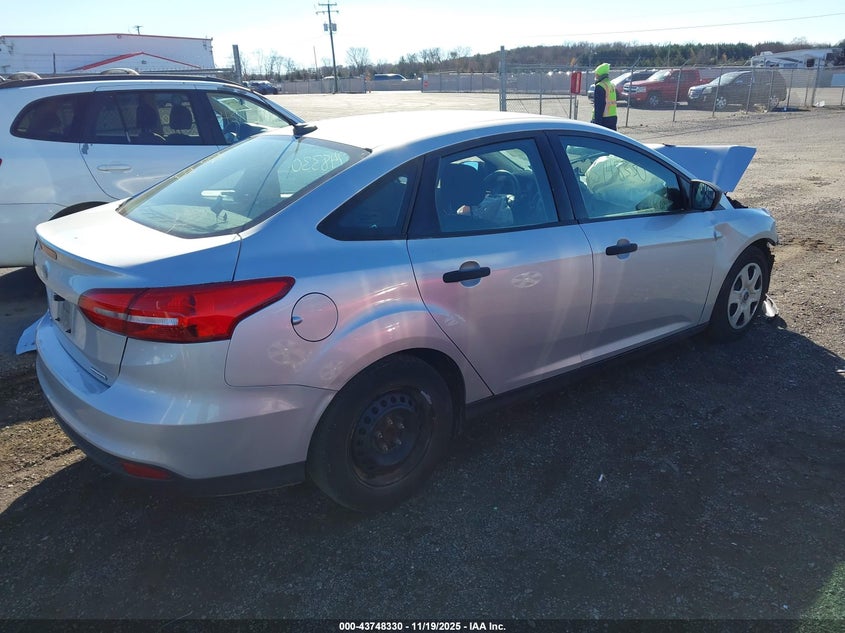 1FADP3E29GL389986 2016 FORD FOCUS photo no. 4