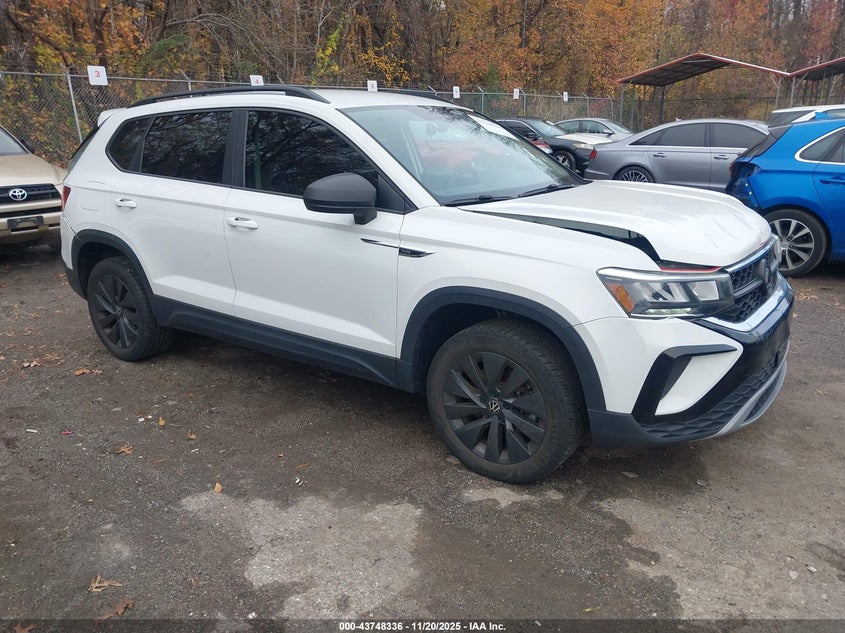 VOLKSWAGEN TAOS 1.5T S