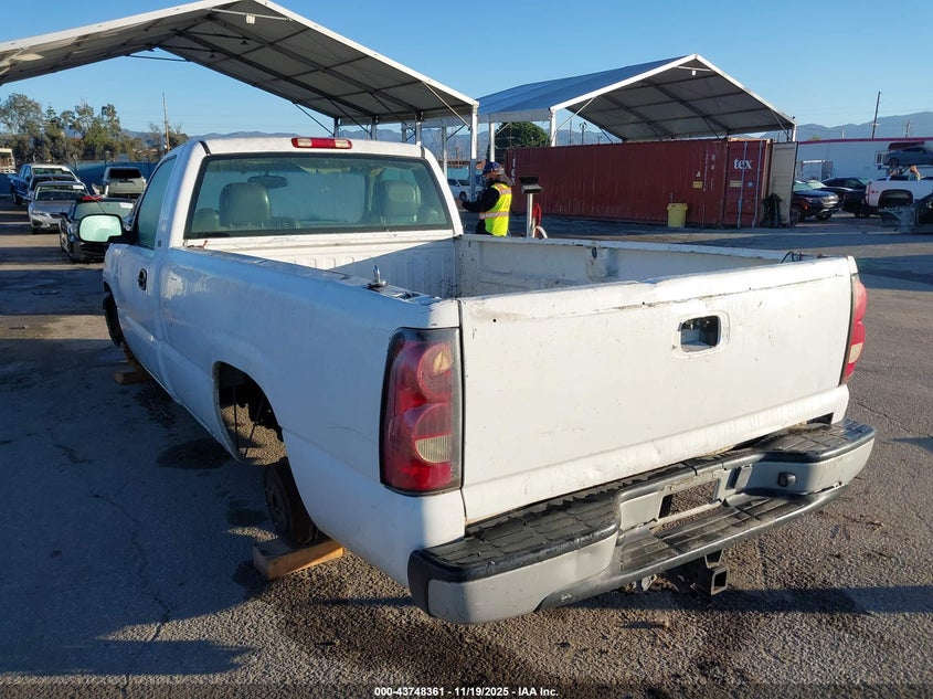 1GCEC14V05Z219309 2005 CHEVROLET SILVERADO photo no. 3
