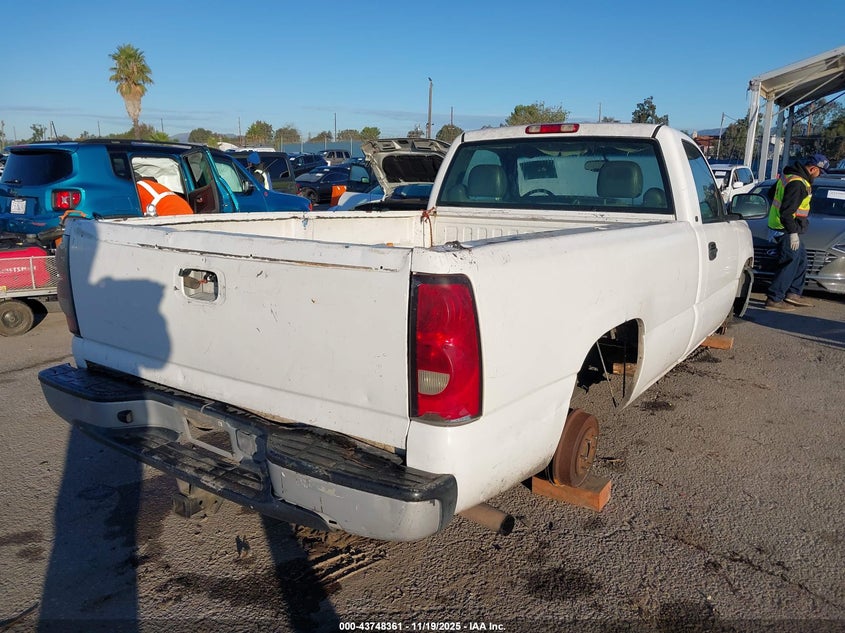 1GCEC14V05Z219309 2005 CHEVROLET SILVERADO photo no. 4