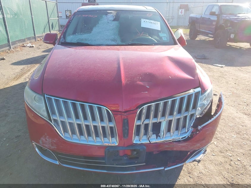 2010 Lincoln Mkt VIN: 2LMHJ5AR8ABJ17819 Lot: 43748367