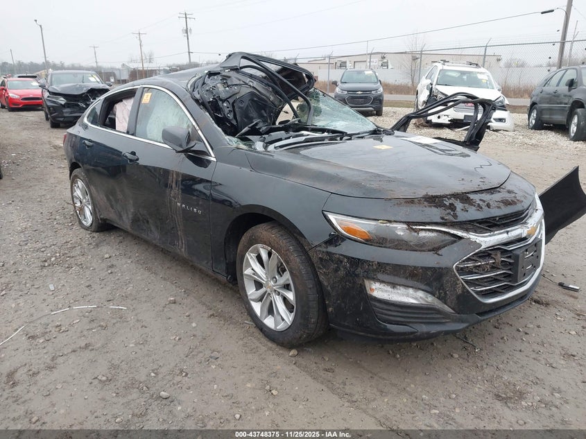 2022 CHEVROLET MALIBU  (VIN: 1G1ZD5ST9NF142134)