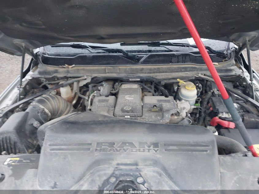 2020 Ram 3500 Tradesman 4X4 8' Box VIN: 3C63R3GL4LG233813 Lot: 43748436