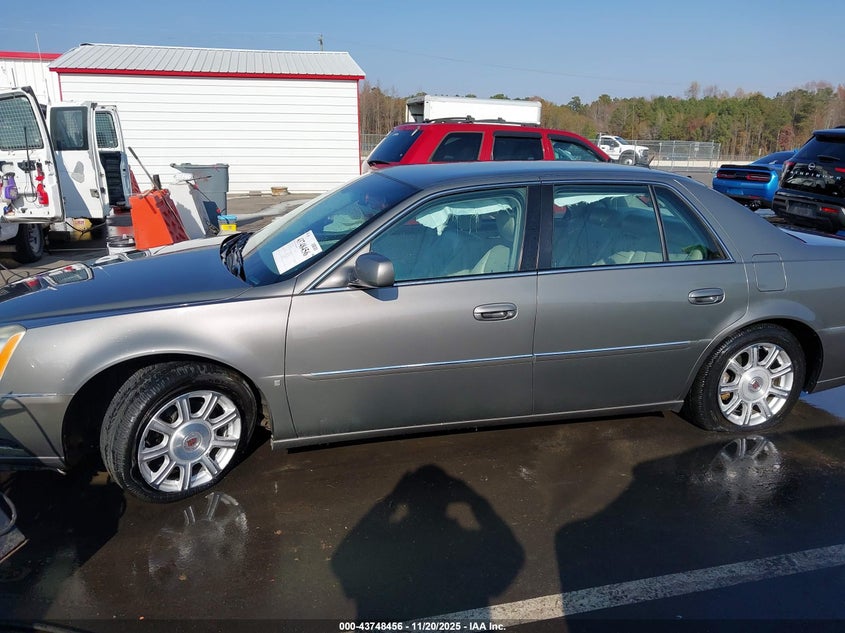 2008 Cadillac Dts 1Sc VIN: 1G6KD57Y68U134850 Lot: 43748456
