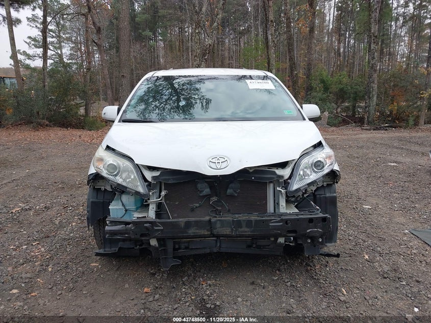 5TDKK3DC1FS669568 2015 TOYOTA SIENNA photo no. 6
